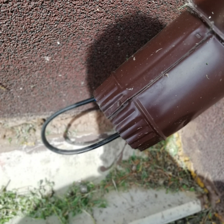 Монтаж греющего кабеля в водосточную трубу г. Оренбург п. Ростоши 